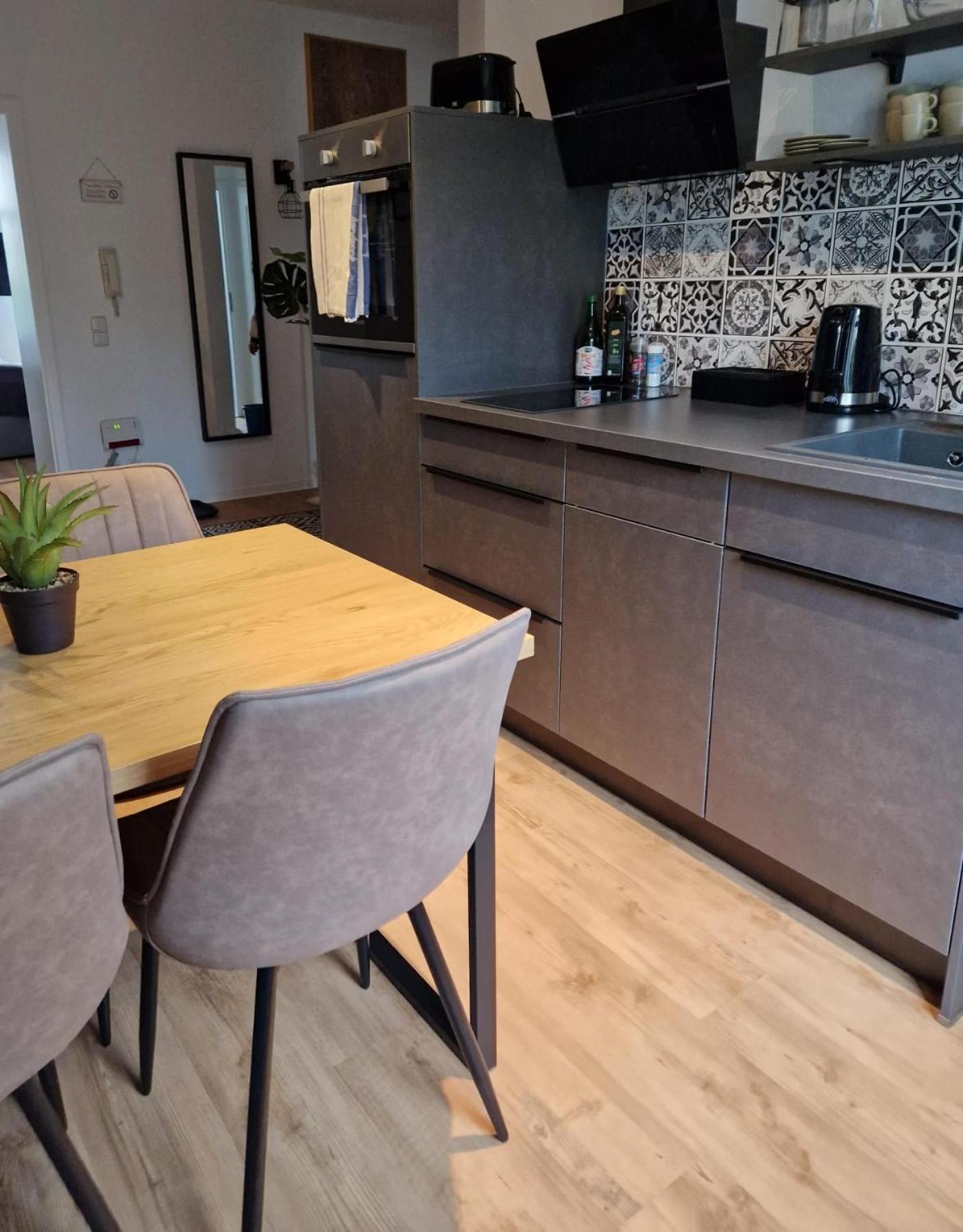 Bohnapartments Studio M City - Domplatz - Wlan - Vollausstattung Erfurt Luaran gambar